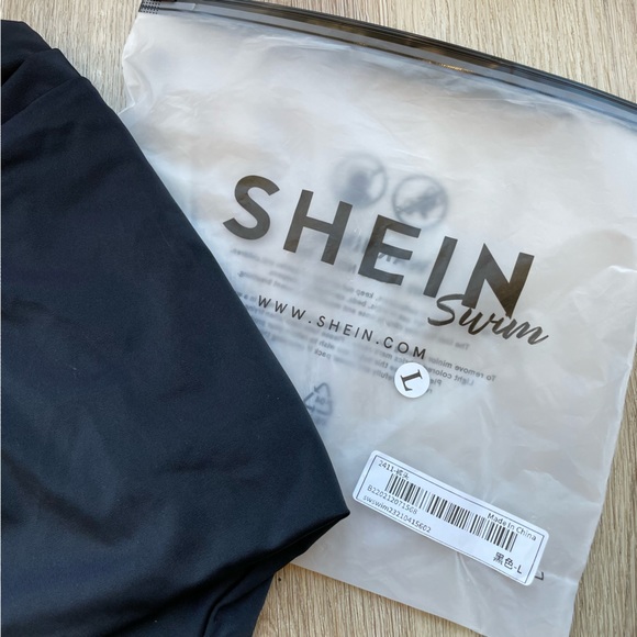 Women’s Swim Shorts - Picture 5 of 5